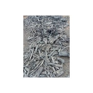 Charbon de pin de qualité supérieure pour la restauration et le commerce de détail - Product Image 2