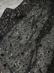 บอลลีวู้ดบล็อกบัสเตอร์ที่สวยงามสีกากีปักเลื่อมลายลูกไม้ขอบคอลเลกชันส่าหรี - Product Image 3