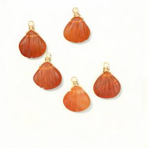 Pendentif à breloque en pierre précieuse de cornaline sculptée en argent 925-breloques plaquées or bricolage en gros - Product Image 1