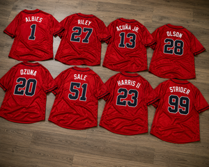 Maillot de baseball unisexe rouge à col rond et manches courtes, numéros d'équipe imprimés par transfert thermique, séchage rapide, respirant, en polyester, ajustable - Product Image 4