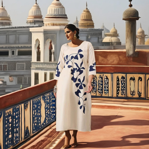 Ensemble coordonné de créateur en motif Align, Salwar Kameez en coton extensible à séchage rapide pour les occasions festives - Product Image 1