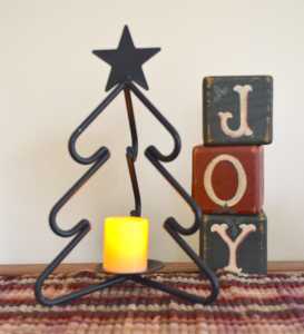 2025 Handmade Christmas Tree Shaped Black Metal <b>Wire</b> Candlestick <b>Holder</b> for Home Tabletop Decorations - Product Image 3