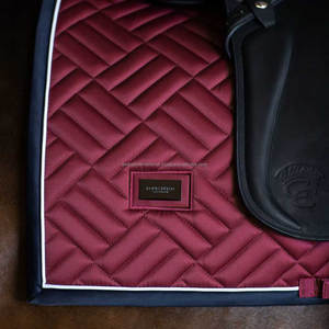 Almohadilla de satén suave para montar a caballo con diseño personalizado, 17 mm, caja cuadrada - Product Image 4