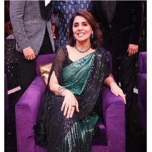 Diseñador de Bollywood Heavy Double Sequence Work Elegante traje Sari elegante para damas Funciones de boda y fiesta a los mejores precios - Product Image 3