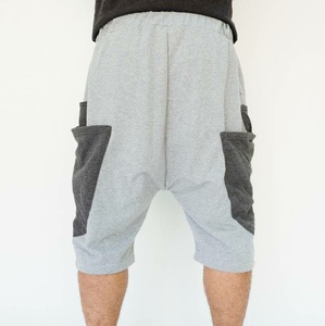 Pantalones Cortos Deportivos para Hombre, Transpirables, 100% Poliéster, Diseño Vintage con Logotipo Estampado, Alta Calidad, Antiarrugas, Pierna Ancha y Suave - Product Image 3