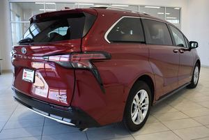(W&T) PROMOCIÓN Venta de Toyota Sienna Limited 2021 Usada, Minibús de 7 Pasajeros con Tracción Delantera, AUTO USADO - Product Image 4