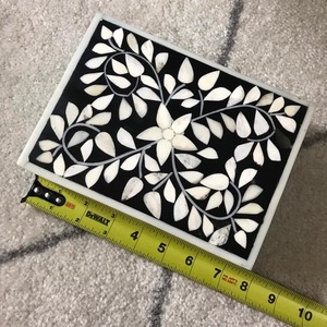 Boîte d'organisation de bijoux en incrustation d'os faite à la main avec plusieurs compartiments et finition polie pour bagues, colliers, - Product Image 4