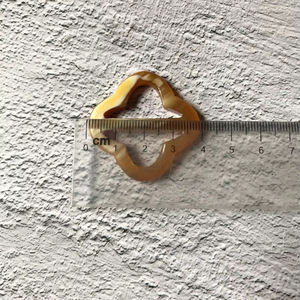 Anillo para Bufanda de Cuerno de Búfalo con Pulido Suave que Agrega Elegancia Suave y Sujeción Segura a Cualquier Bufanda de Alta Calidad - Product Image 1