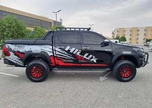 Hilux <span class=keywords><strong>Revolution</strong></span> 2023 d'occasion en excellent état, faible kilométrage, moteur essence, automatique, conduite à gauche, sièges en cuir, caméra de recul, Euro III, ESC, US - Product Image 3