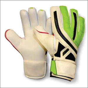 Gants de gardien de but en latex allemand de haute qualité avec logo personnalisé et design unique - Product Image 2