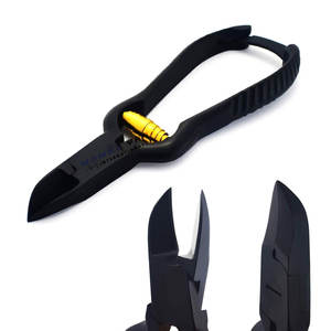 Coupe-ongles professionnel robuste noir avec ressort doré, pour podologie et chiropodie - Product Image 1