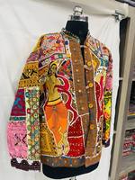Indien fait à la main Banjara veste femmes brodé Patchwork Boho Vintage Style matelassé Floral coton ceinture fermeture hiver printemps