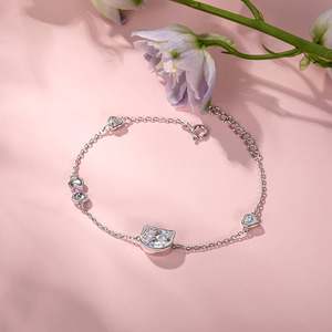 สร้อยข้อมือเงินแท้รูปแมวน่ารักประดับโบว์ของ Jeulia - Product Image 5