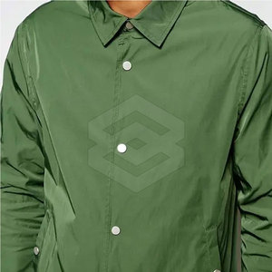 Chaqueta deportiva de nailon y poliéster con logotipo personalizado al por mayor, transpirable para uso en exteriores con cuello levantado para deportes de invierno - Product Image 3