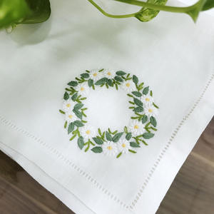 ผ้าลินินประดับโต๊ะลายพวงมาลัยเดซี่ปักลวดลายดอกไม้สำหรับใช้ในบ้านและโรงแรม - Product Image 3