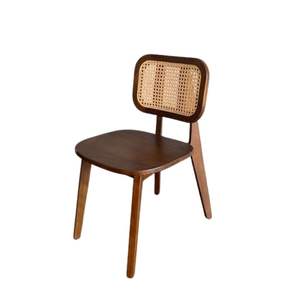 Chaise de salle à manger en teck massif et rotin durable avec un design minimaliste moderne pour les salles à manger, les hôtels et les projets de restaurants - Product Image 2