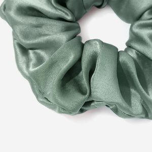 Soft Custom Logo Elasticated 100% Silk <b>Hair</b> Ties <b>Hair</b> Accessories for Women OEM <b>Scrunchy</b> <b>Hair</b> Tie Made in Vietnam - Product Image 5