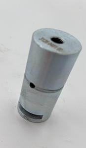 Eje de pivote de acero mecanizado de precisión de alta resistencia 3128048100 con orificio de lubricación integrado para unidades de minería y perforación - Product Image 2