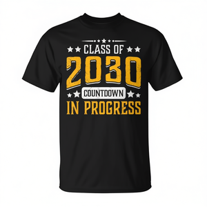 Maglietta Conto alla Rovescia per la Classe del 2030, Personalizzabile per Studenti in Salita, T-Shirt Promozionale per Laureati - Product Image 2
