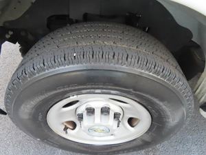 CLean Great deal ..Used 2022 C H E V R O L E T E X P R E S S C A R G O 2 5 0 0 E X T E N D E D R W D - Product Image 6