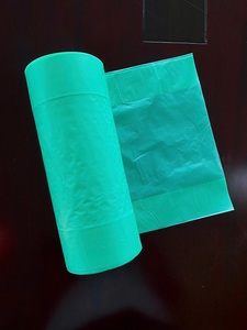 Bolsas de plástico blancas de embalaje de caja esmerilada biodegradable de VIETNAM con su logotipo impreso personalizado hecho en VN - Product Image 4