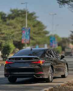 Lexus ES 350 Limited Edition d'occasion, modèle 2019 - Product Image 5