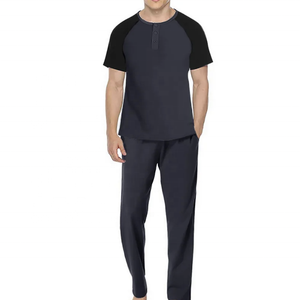 Vêtements de nuit en coton grande taille pour hommes Vêtements de maison en coton pour hommes Costume rayé Pantalon respirant Ensemble de pyjamas pour hommes à col rond fin - Product Image 3