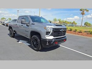 Nuevo Chevrolet Silverado 2500 4WD LTZ 2026, SUV Gasolina/Gasóleo Euro VI, 6 Asientos, Automático, Asientos de Cuero, Volante a la Izquierda, Techo Panorámico de Aleación de Aluminio - Product Image 6