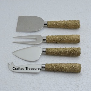 Ensemble de 4 pièces de fromage en acier inoxydable d'aspect personnalisé avec poignée en résine Outil de coupe de couverts en acier inoxydable Outil de cuisine et gadget - Product Image 4