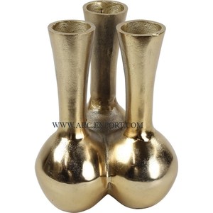Jarrones de Flores Decorativos de Aluminio Dorado Pulido, Jarrones Clásicos de 3 Brazos con Forma de Cuerno para Uso en Hoteles y Restaurantes - Product Image 1