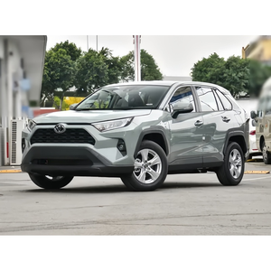 SUV Familiar Japonés Compacto Usado, Color Marrón Platino, Gasolina, Automático, en Buen Estado, Neumáticos R18, Asientos de Cuero, Volante a la Izquierda, para Importación - Product Image 2