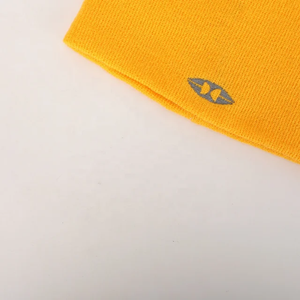 OEM bordado Unisex alta calidad 100% acrílico invierno gorro de punto liso etiqueta tejida teñida personalizada para viajes - Product Image 3