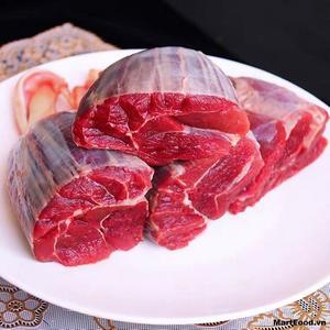Premium frozen halal boneless <b>beef</b> meat available in bulk ideal for wholesalers and meat suppliers - Product Image 2