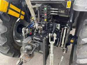 รถแทรกเตอร์เดินตาม Deutz-Fahr รุ่น 5090.4 D พร้อมเครื่องยนต์และชุดเกียร์ - Product Image 5