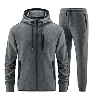 Hiver Nouveau Style Outdoor Sportswear Sweatshirt Training Jogger Set Custom Logo Men's Tracksuit - Product Image 1
