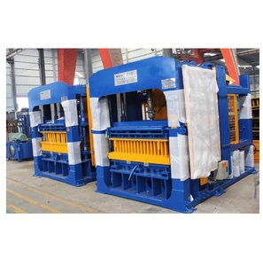 Machine de moulage de blocs de béton 12MS, usine de fabrication de briques hydraulique automatique, équipement de production de pavés creux et pleins - Product Image 6