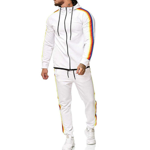 Services OEM de qualité supérieure, vente en gros de survêtements d'hiver à capuche décontractés pour hommes, vêtements de sport, logo personnalisé, entraînement, jogging, lavable - Product Image 2