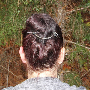 Anneau de perle en poils de serpent Viking forgé à la main Accessoire de cheveux de style tribal Barrette de cheveux Viking Clip Cuff Bun Pin - Product Image 6