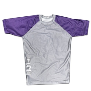 เสื้อรัดรูปป้องกันแสงแดด UPF 50+ ระบายอากาศได้ดี เป็นมิตรกับสิ่งแวดล้อม เนื้อผ้านุ่ม แห้งเร็ว เหมาะสำหรับกีฬาว่ายน้ำกลางแจ้ง - Product Image 2