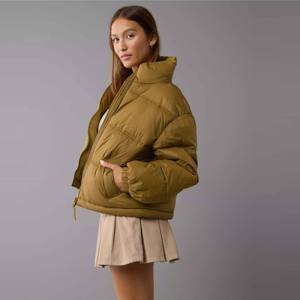 Veste matelassée olive pour femmes | Vêtements d'extérieur d'hiver tendance et confortables - Product Image 3