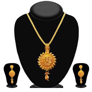 Soha Fashion Fine Jewelry <b>Set</b> <b>Gold</b> Plated Drop Pendant Necklace and Earrings - Product Image 1