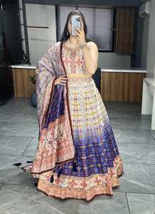 फैशनेबल Gorette कढ़ाई काम लेहेंगा चोली के साथ लेहंगा चोली - Product Image 3
