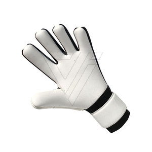 ถุงมือผู้รักษาประตูหนังคุณภาพสูง MOQ ต่ำ พร้อมสายรัดข้อมือปรับได้และดีไซน์กันลื่น - บริการ OEM และขายดีออนไลน์ - Product Image 4