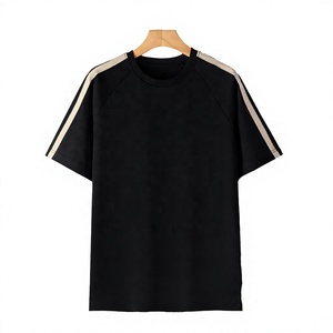 Camiseta de Manga Corta Negra para Hombre, Corte Regular, Cuello Redondo Informal, Tejido de Algodón, Color Sólido - Product Image 1