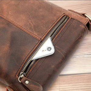 Sac bandoulière vintage personnalisé en cuir véritable pour l'automne et l'été, idéal pour les voyages, style croisé, longue bandoulière fine - Product Image 2