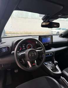 Toyota GR Yaris 2022 de Bajo Consumo de Combustible - Product Image 4