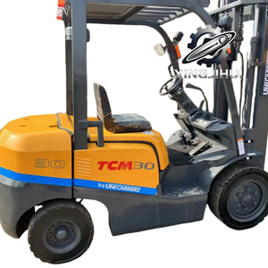 Montacargas TCM FD30T3 de 3 Toneladas, Montacargas Usado de Japón, Motor Isuzu C240 de 3 Toneladas, Máquina Usada, Montacargas a Gasolina de 4500 mm - Product Image 1