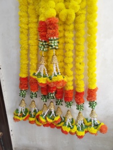 พวงมาลัยดอกดาวเรืองสำหรับการตกแต่งการตกแต่งอินเดียสำหรับคริสต์มาส pooja, งานแต่งงาน, เหตุการณ์, Diwali, บ้านร้อน, ตกแต่ง ganpati - Product Image 2