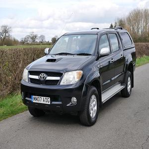 DESCUENTO USO TOYOTA Hilux pickup 4x4 diesel/gasolina volante a la izquierda y volante a la derecha para la venta - Product Image 2