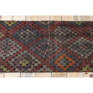 Tapis turc vintage, tapis Kilim 2,2x10,2 pieds, tapis en laine géométrique rouge arc-en-ciel - Product Image 3